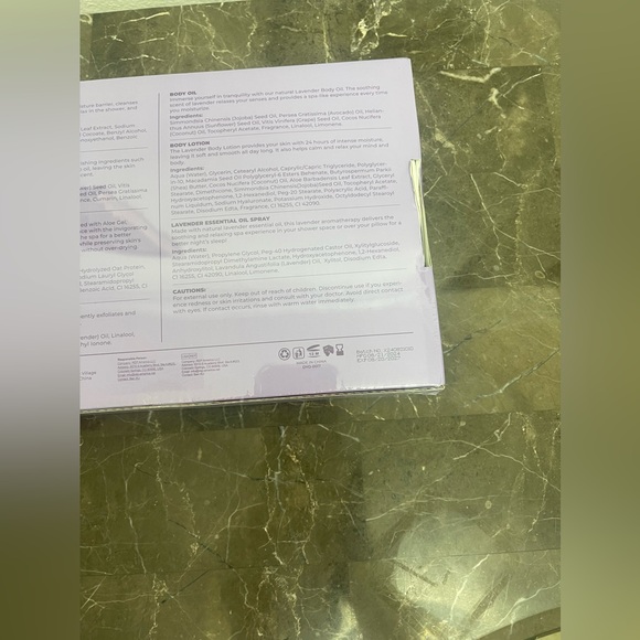 Relaxing Lavender Bath Spa Gift Set for Relaxation & Stress Relief - Picture 9 of 12